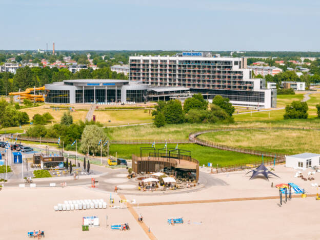 Tervise Paradiis, Pärnu