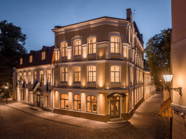 Nunne Boutique Hotel (seeria)