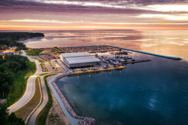 Võimsad loojangud Kakumäe Havenis
