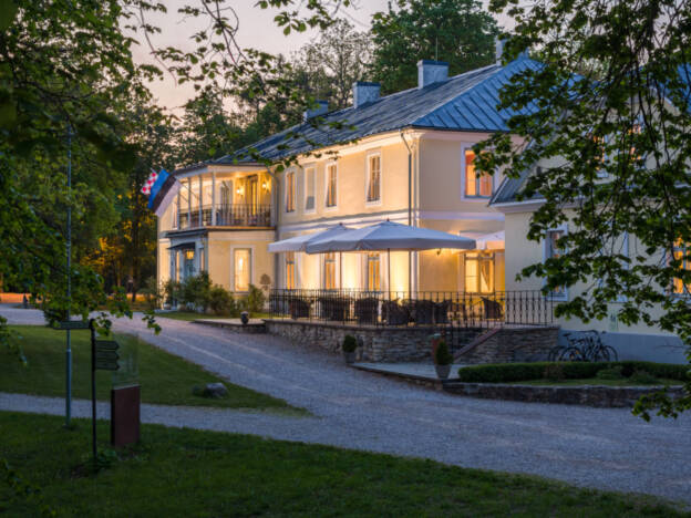 Padise mõis