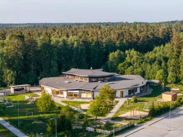 Viimsi laanelinnu maja ja lasteaed