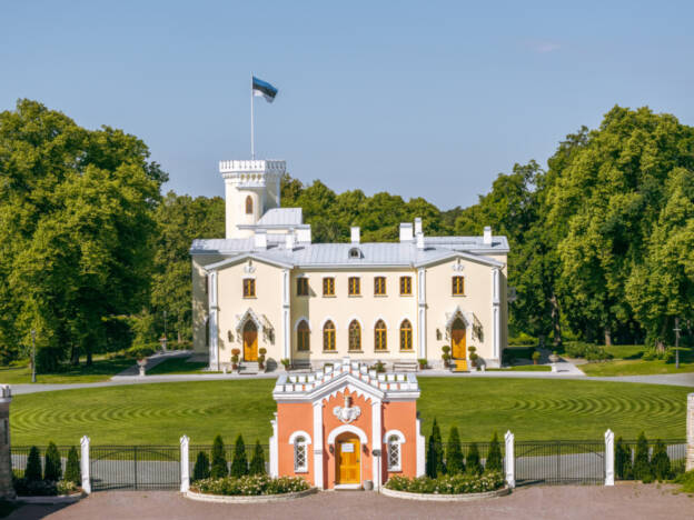 Keila-Joa Schloss fall