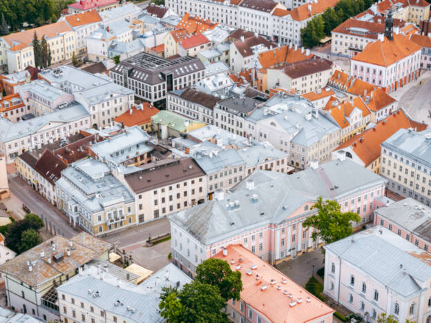 Tartu Ülikool ja naabrid